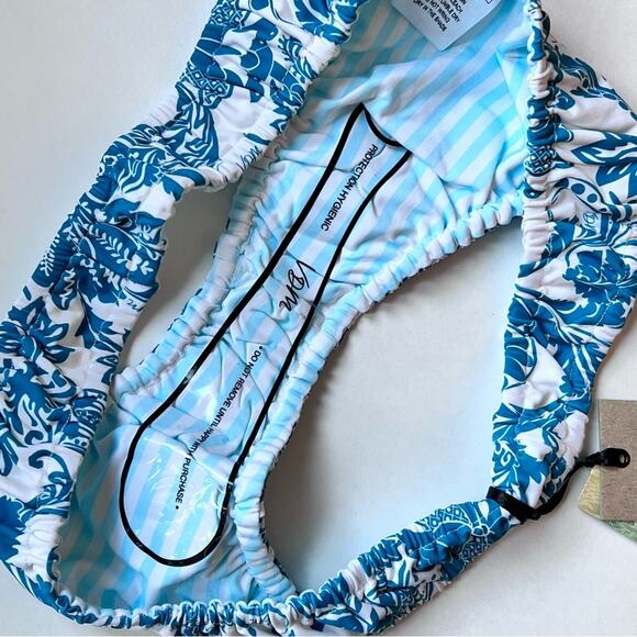 🆕 CINDY PRADO x VDM RARE PRINT Vera BALI BLUES Ruched Cheeky Bikini Revesible - Picture 5 of 11